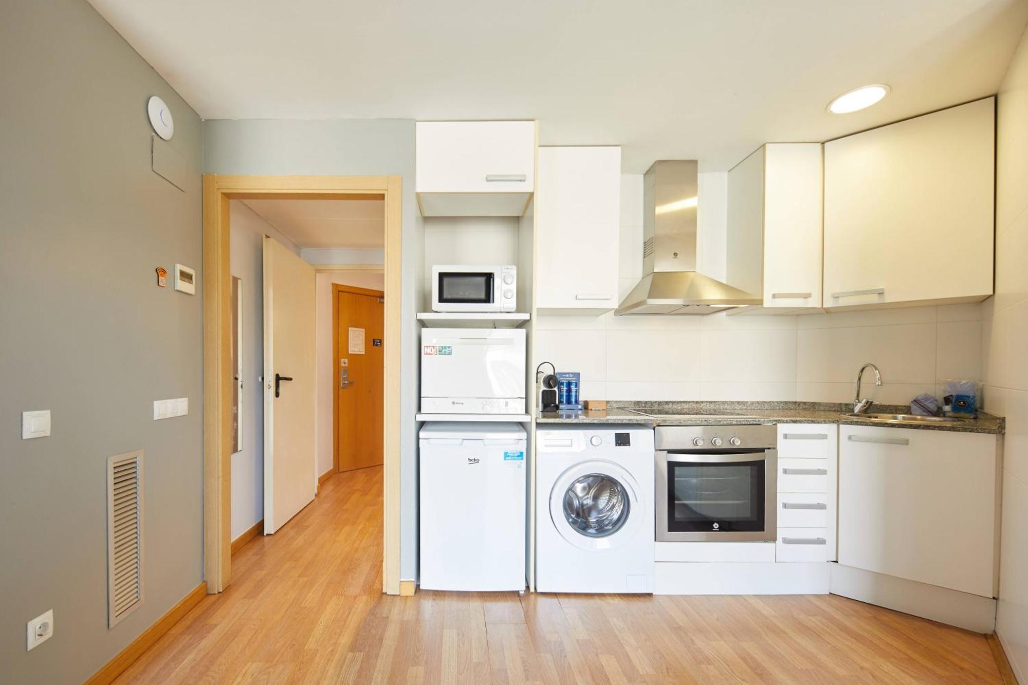 Apart-Suites Hostemplo - Barcelona — Zdjęcia 2